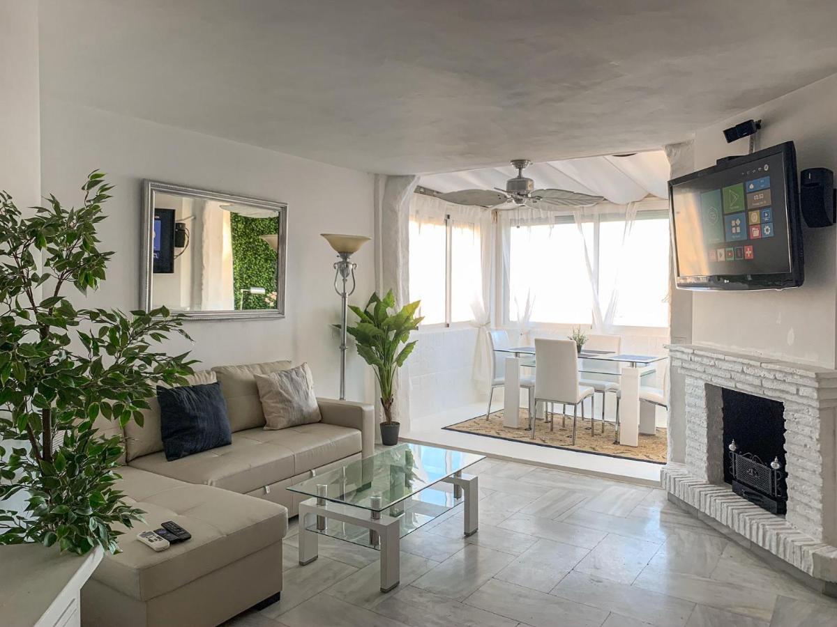 Apartament Benalmadena Marina Sol Luaran gambar